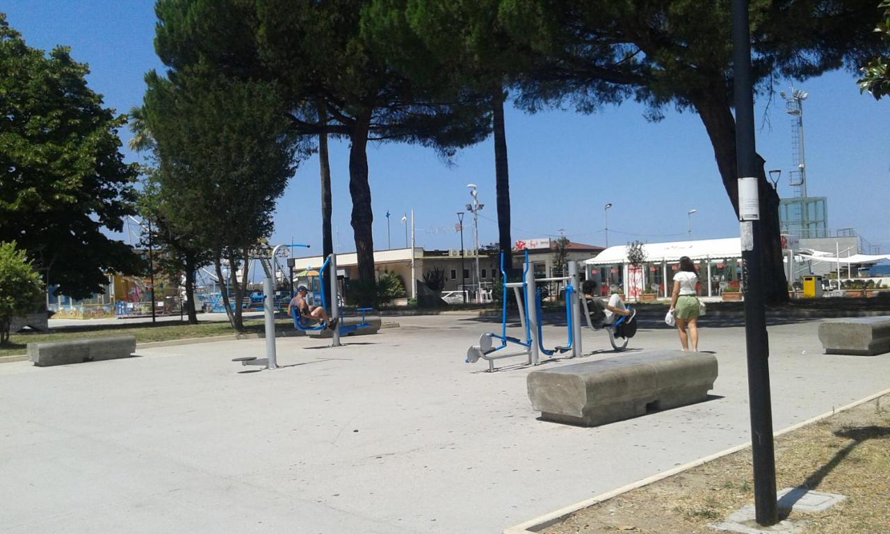 Dimora Stabiae Apartment Castellammare di Stabia Bagian luar foto